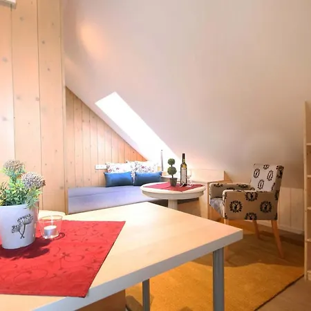 Almliesl Gruppenhaus Puch-625 Nyaraló *