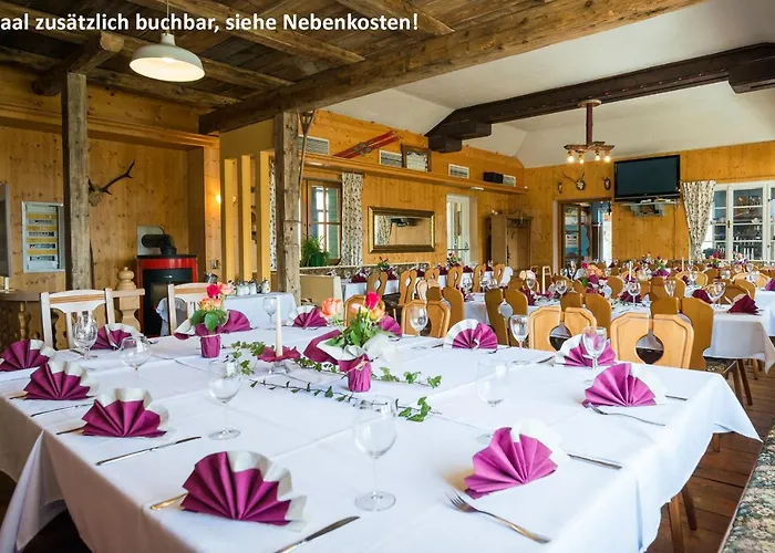 Almliesl Gruppenhaus Puch-625 Feriehus