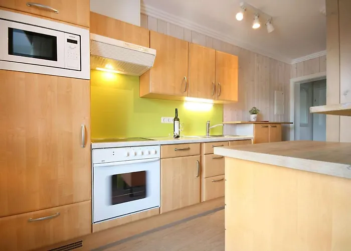 Feriehus Almliesl Gruppenhaus Puch-625 Puchenstuben