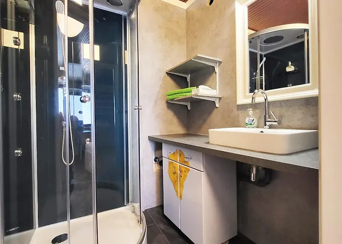 Feriehus Almliesl Gruppenhaus Puch-625 *